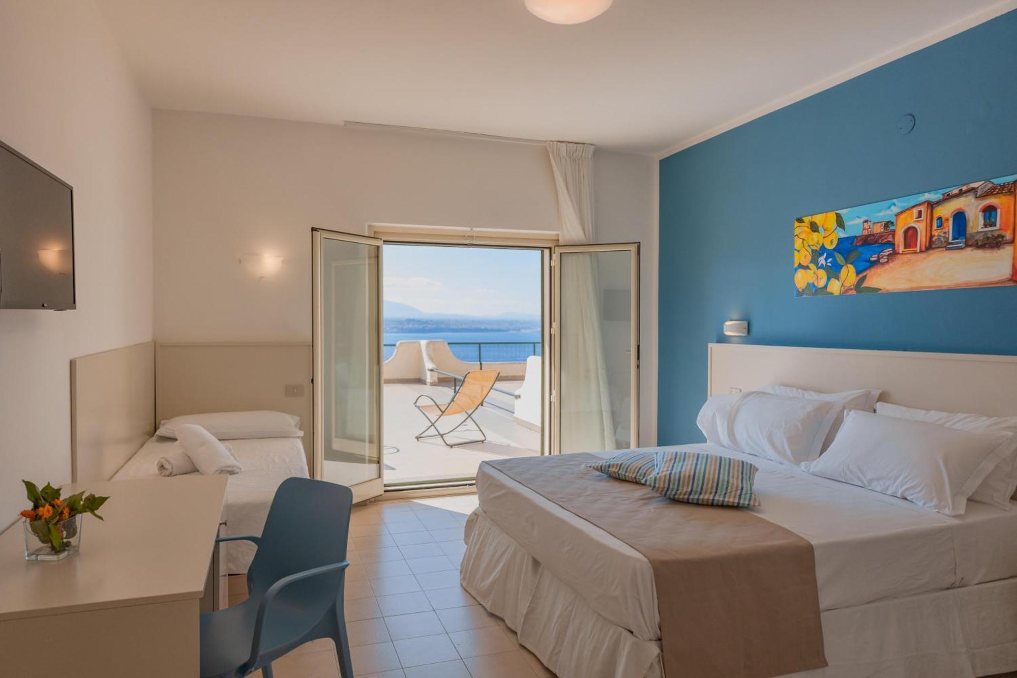 Cdshotels Terrasini - Citta Del Mare ภายนอก รูปภาพ