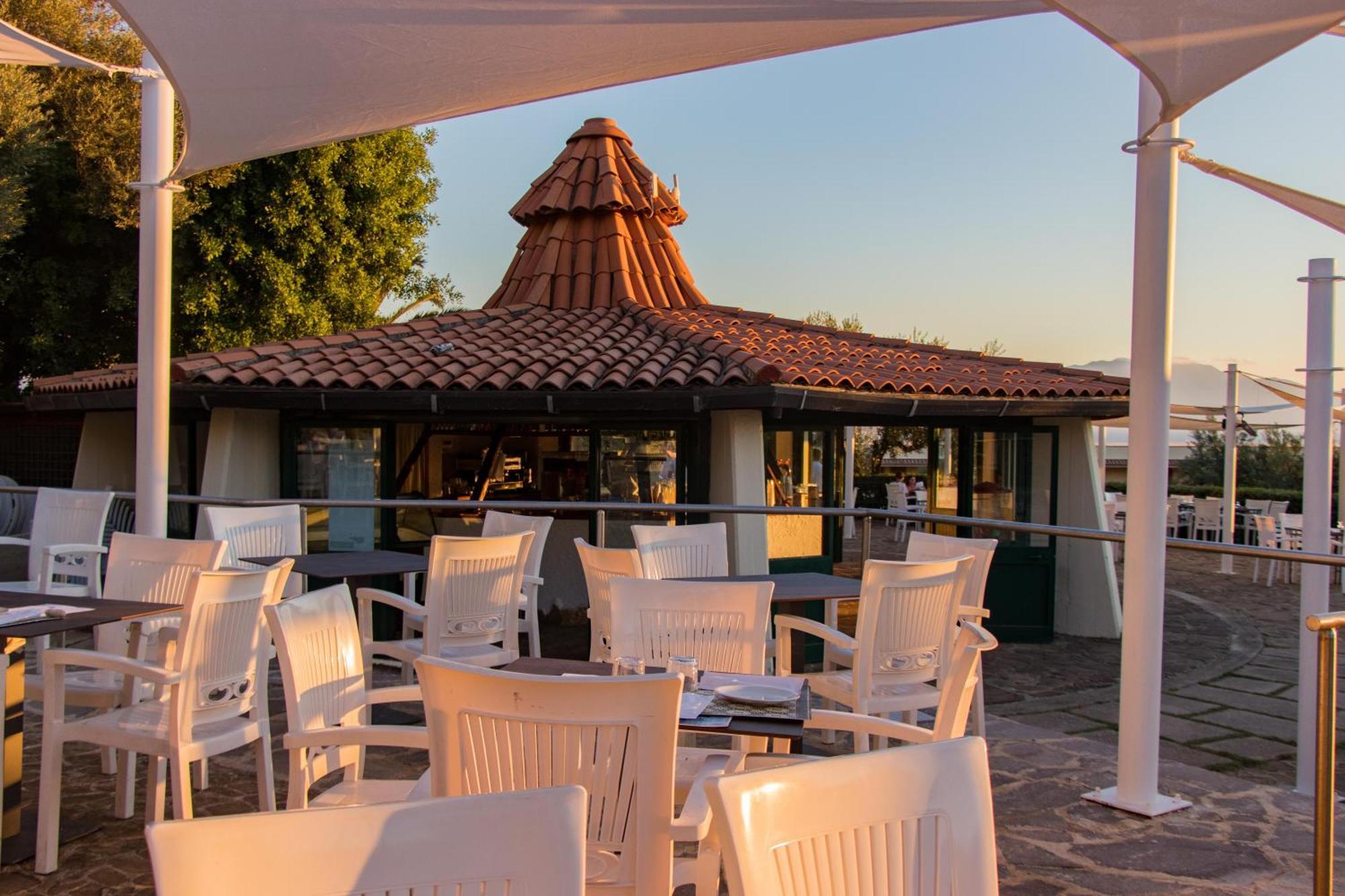 Cdshotels Terrasini - Citta Del Mare ภายนอก รูปภาพ