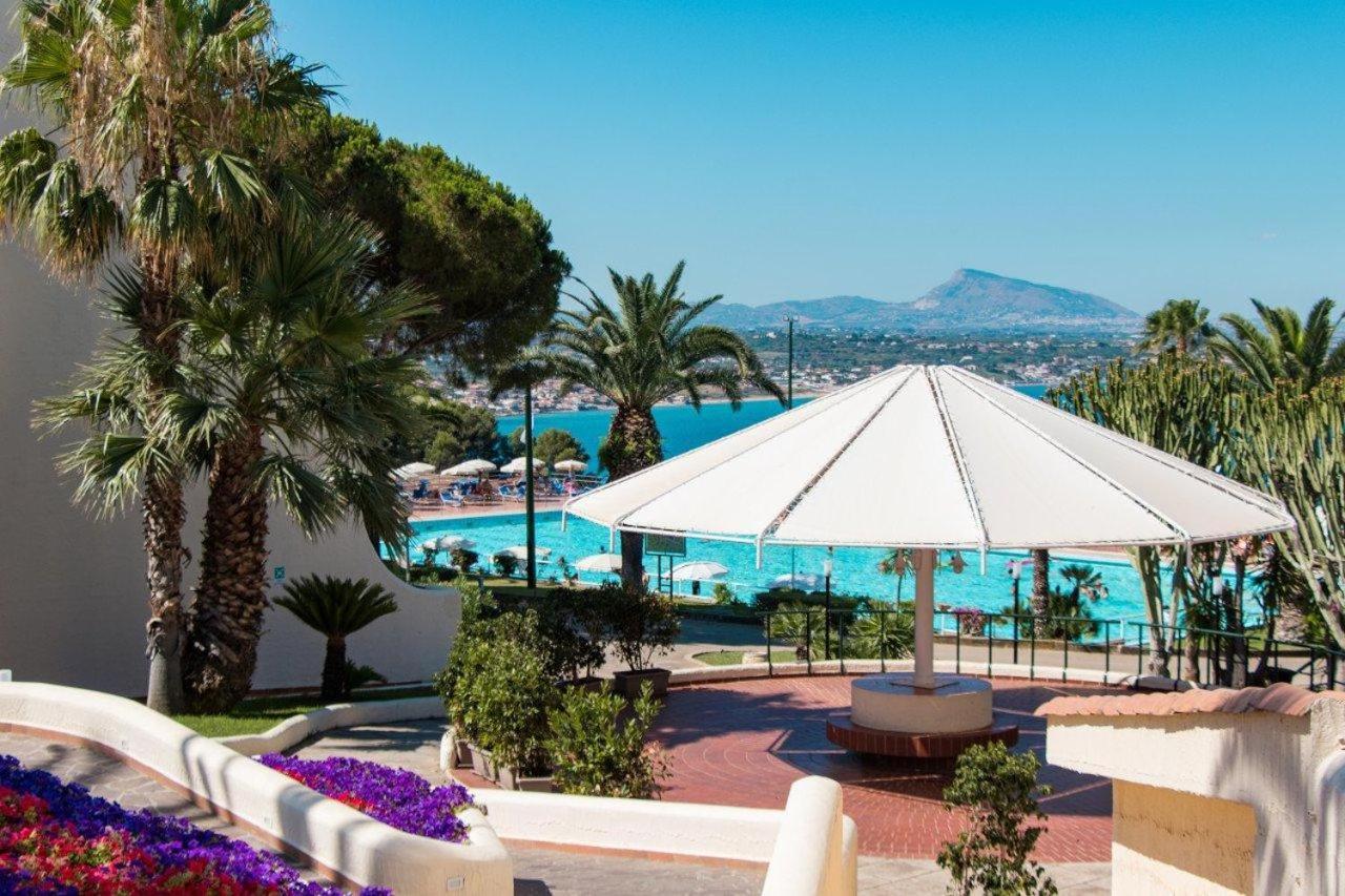Cdshotels Terrasini - Citta Del Mare ภายนอก รูปภาพ