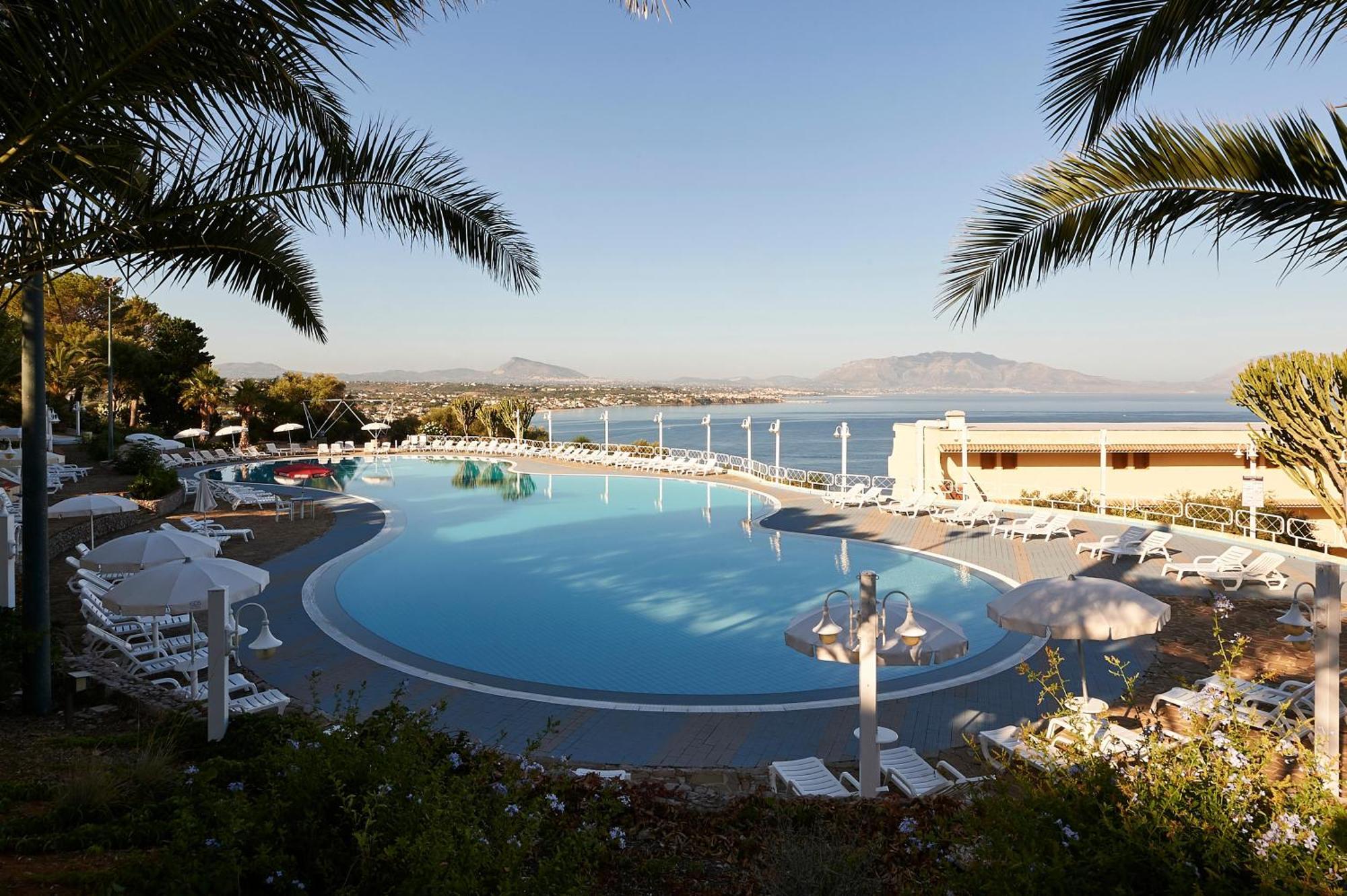Cdshotels Terrasini - Citta Del Mare ภายนอก รูปภาพ